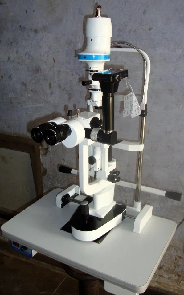 Slit Lamp — view 2 of 6